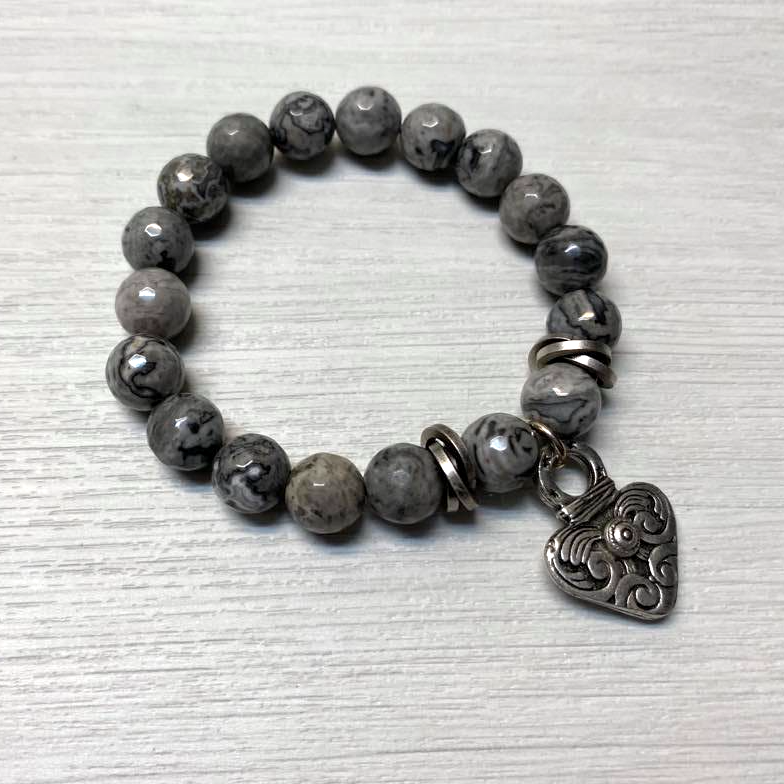 GREY JASPER STRETCH BRACELET WITH SILVER HEART